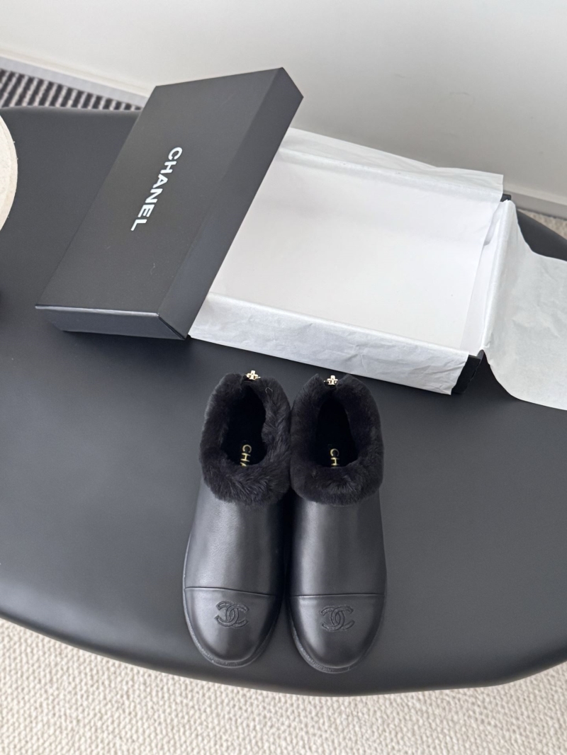 Ch**el boots